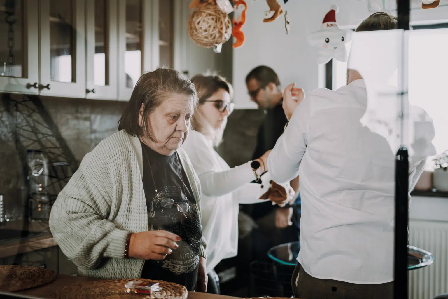 Amos Dimitrie – Micutul sarbatorit, fotografia 33