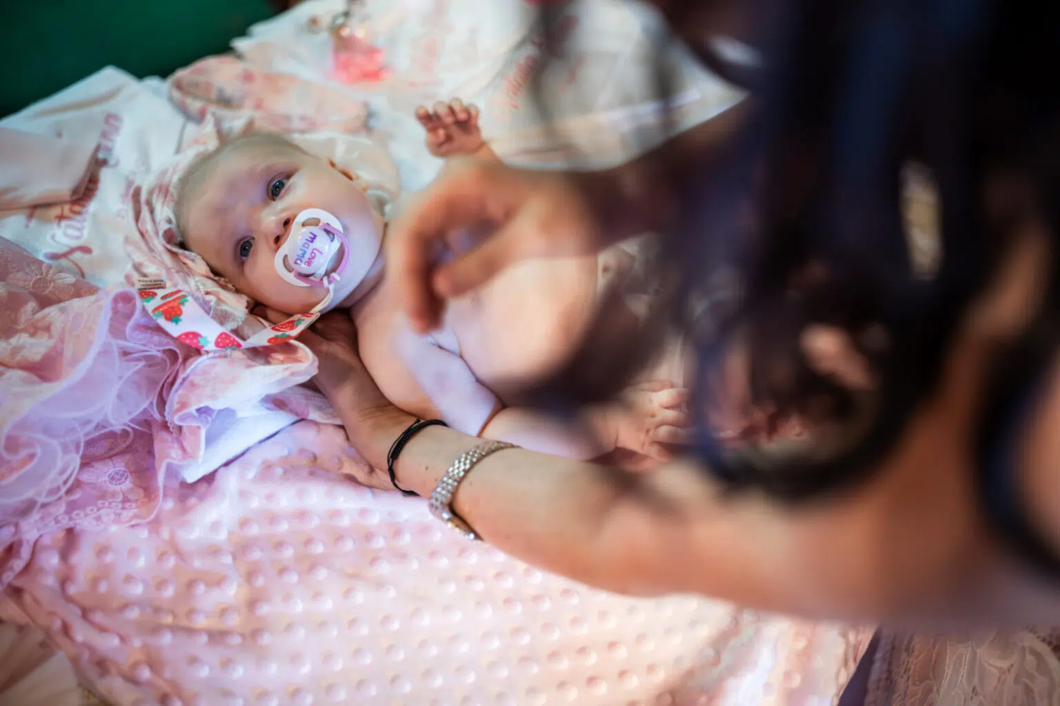 Natalia Elena – Lumina și puritatea copilăriei, fotografia 1