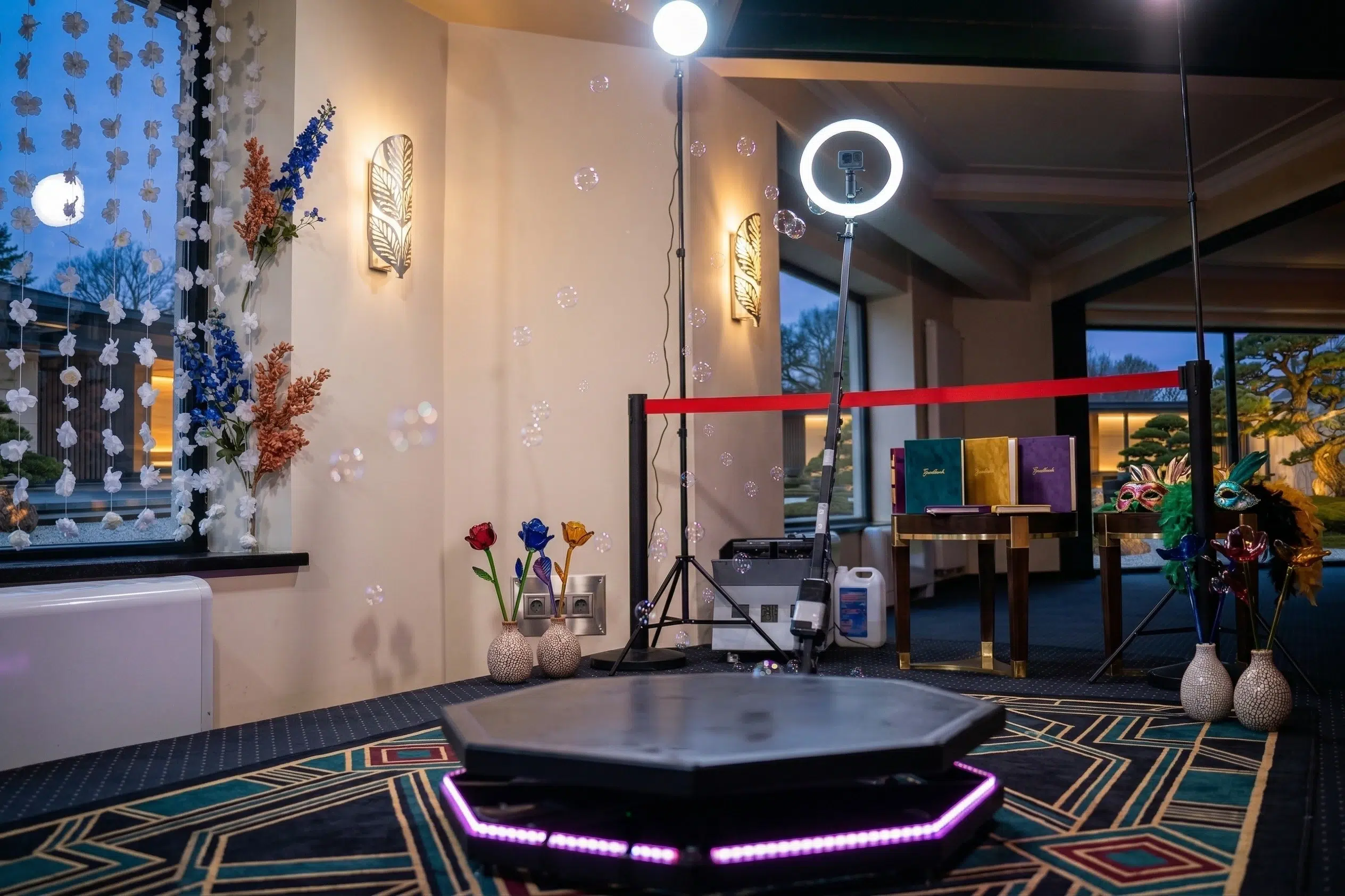 Platformă 360 Video Booth — iSeeArt Photography