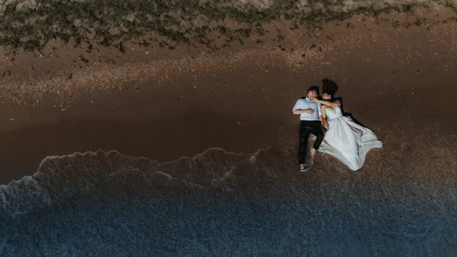Alexandra și Ionut – Ședință foto la mare – Alexandra și Ionuț | 2025, fotografia 25